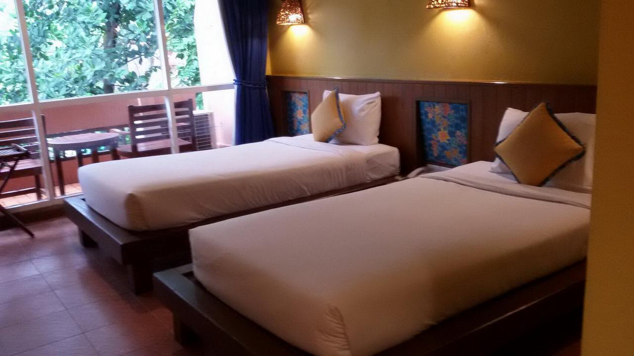 Loma Resort & Spa Pattaya Exterior photo